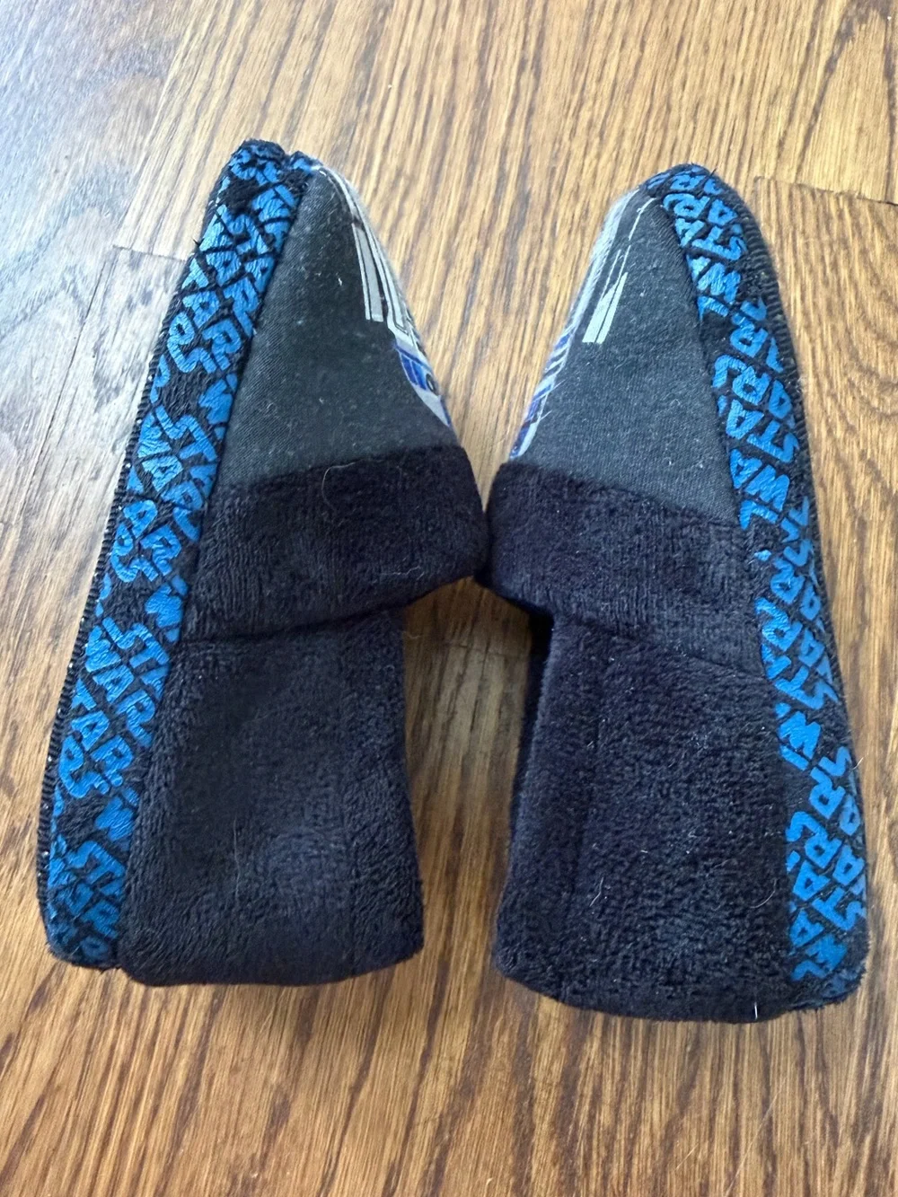 Star Wars R2-D2 Plush Slippers, Black & Blue, toddler size 7-8